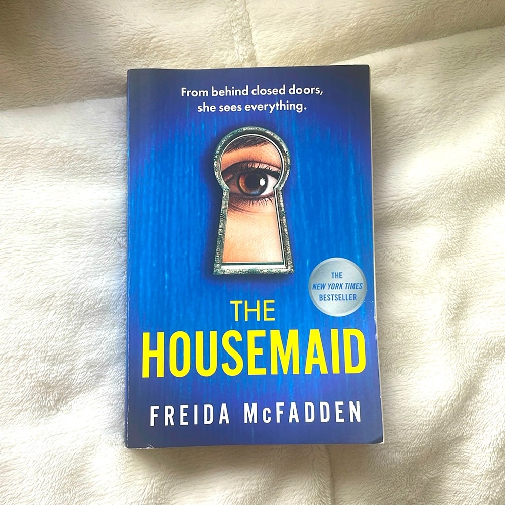 The Housemaid Book by Freida McFadden